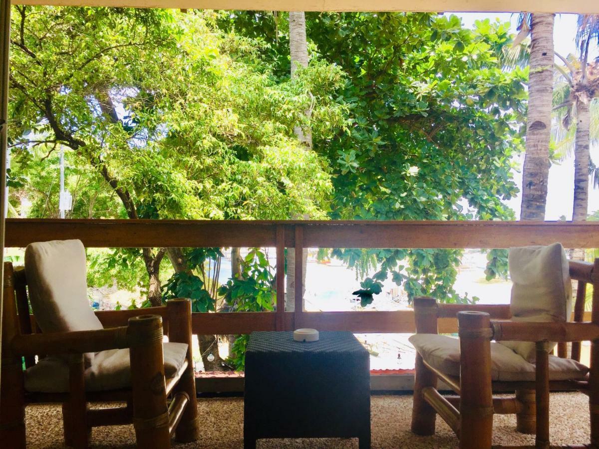 Angelina Beach Resort & Italian Restaurant Malapascua Екстериор снимка